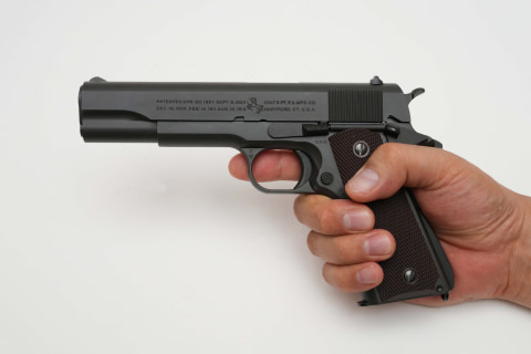 レビュー】東京マルイ「M1911A1コルトガバメント」レビュー 1丁は持っ